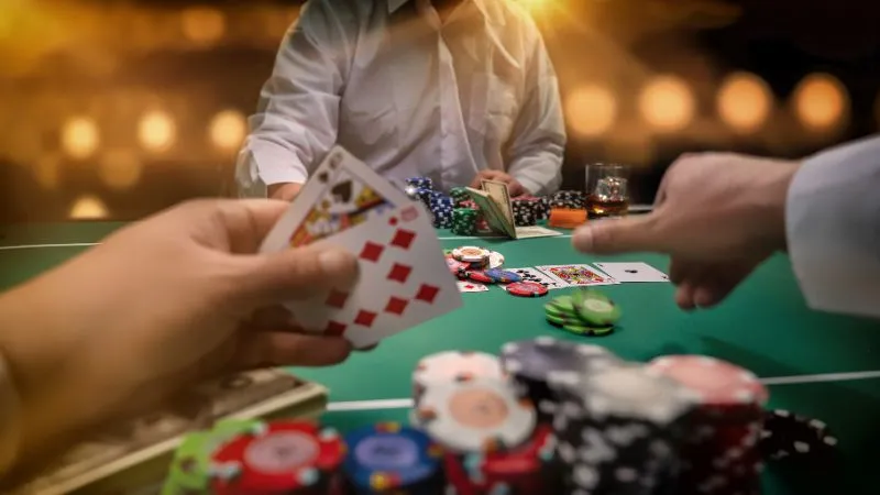 Cách chơi Poker tại link vào Hit club